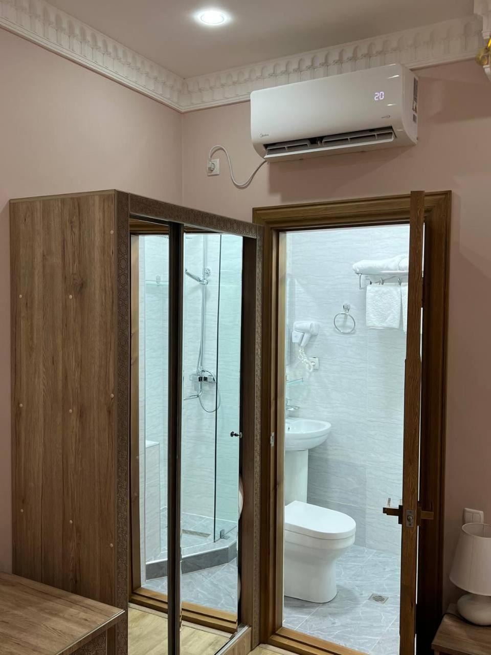 Nodirabegim Hotel Buchara Buitenkant foto